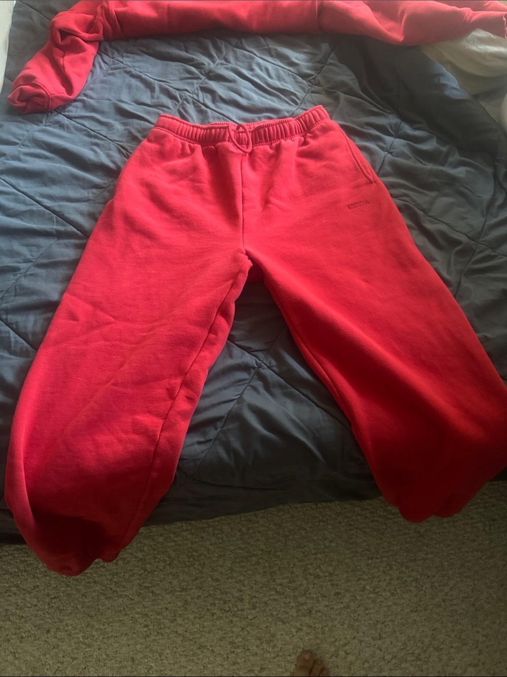 Red Aritzia Fleece Sweatpants S